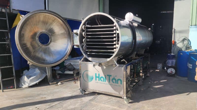 Máy sấy thịt thăng hoa HT-FD12 ECO do Hai Tấn sản xuất